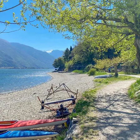 Riva Di Pianello Balkon-ferienwohnung Am Apartament