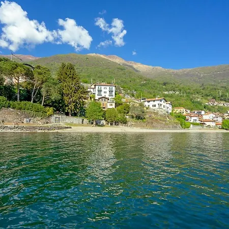 Riva Di Pianello Balkon-ferienwohnung Am Apartament